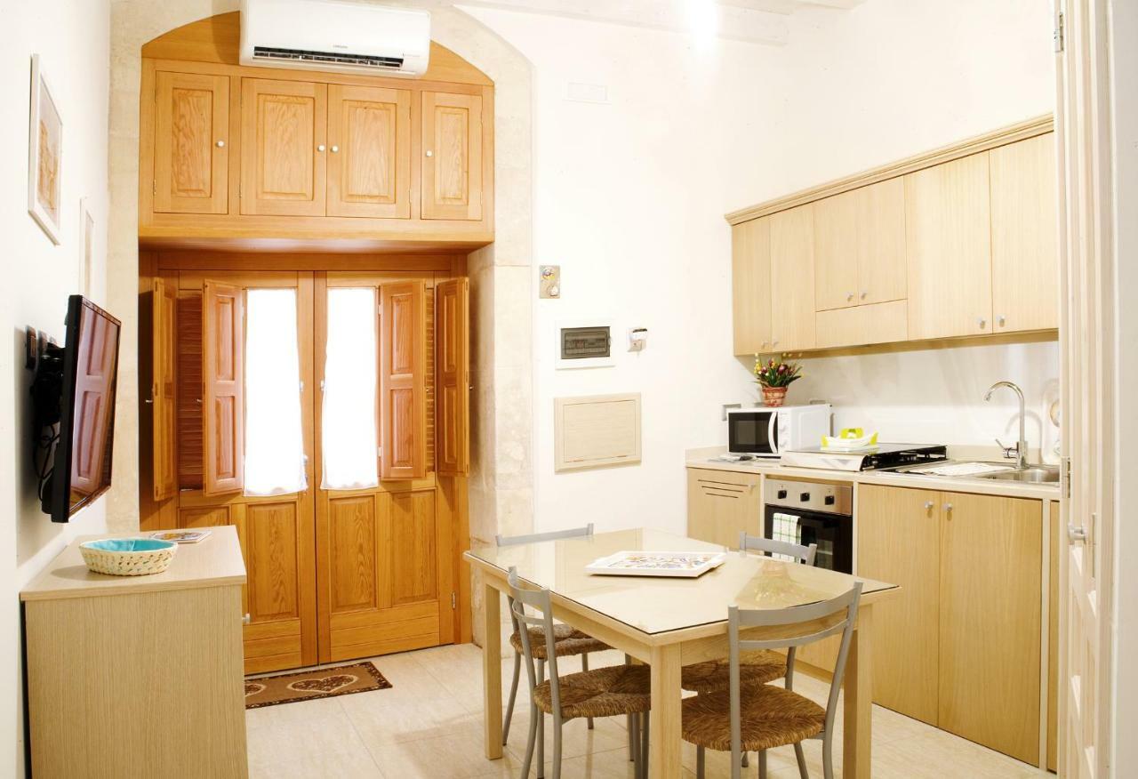 Rosa Holiday Home سيراكوزا المظهر الخارجي الصورة