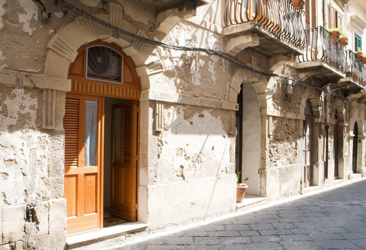 Rosa Holiday Home سيراكوزا المظهر الخارجي الصورة