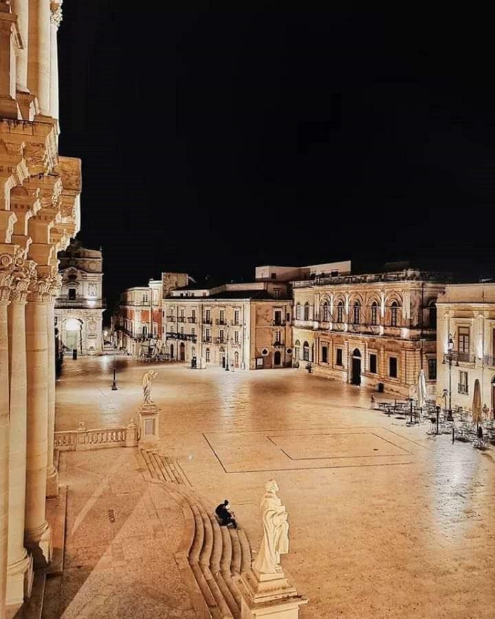 Rosa Holiday Home سيراكوزا المظهر الخارجي الصورة