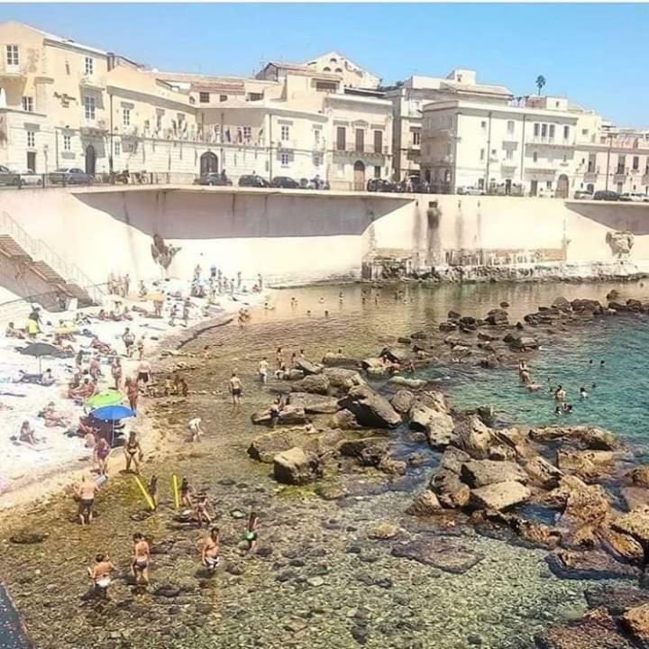 Rosa Holiday Home سيراكوزا المظهر الخارجي الصورة