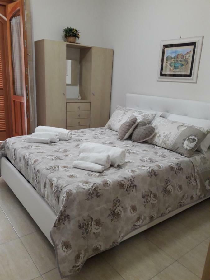 Rosa Holiday Home سيراكوزا المظهر الخارجي الصورة